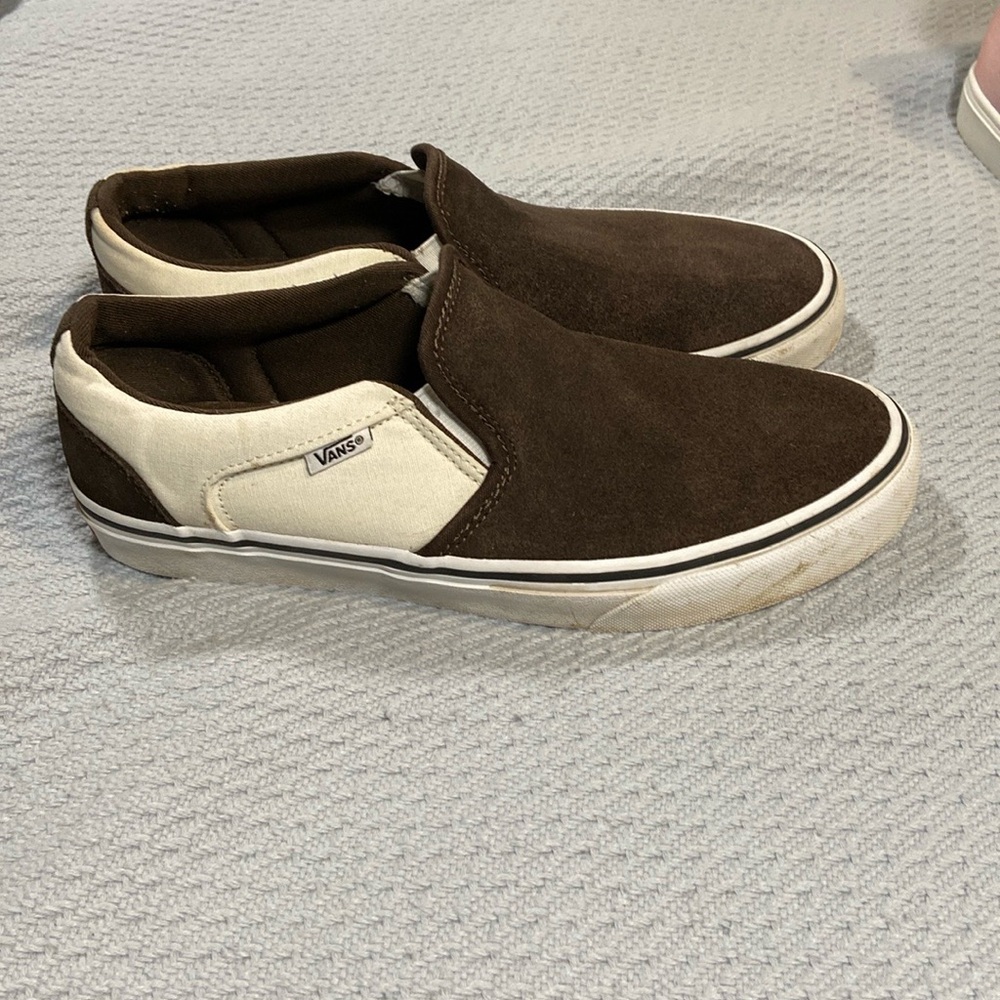 Men’s Deck Shoes by Vans Brand.  EUC!